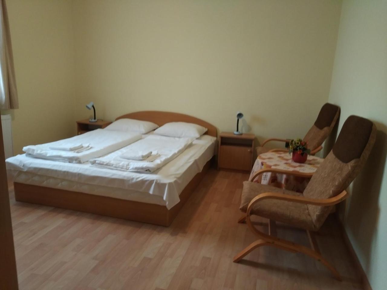 Villa Nova Hévíz Extérieur photo